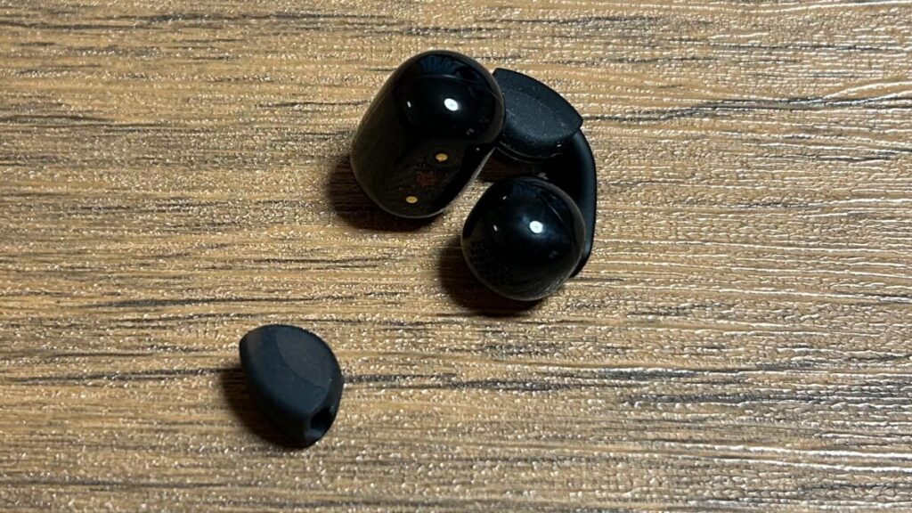 SONY LinkBuds Clipのフィッティングクッションとイヤホン本体